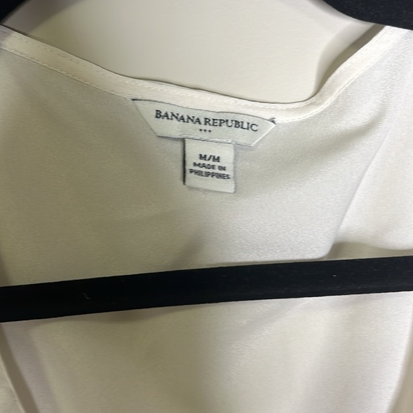 BANANA REPUBLIC BLOUSE - Picture 3 of 4
